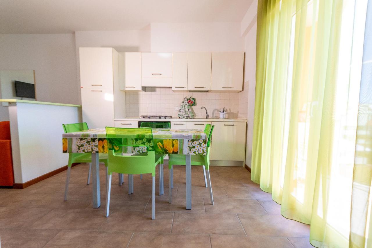 Tortoreto Residence Palazzo Sayonara מראה חיצוני תמונה