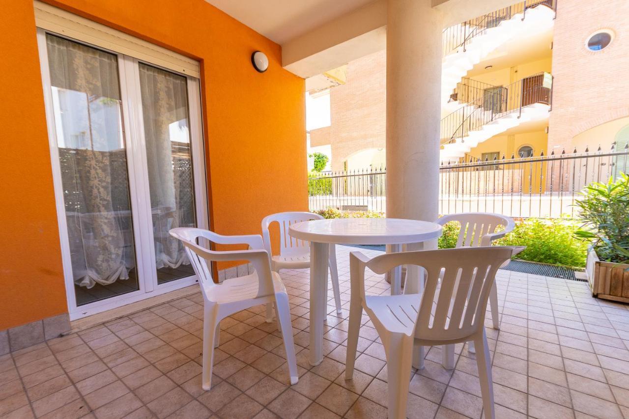 Tortoreto Residence Palazzo Sayonara מראה חיצוני תמונה