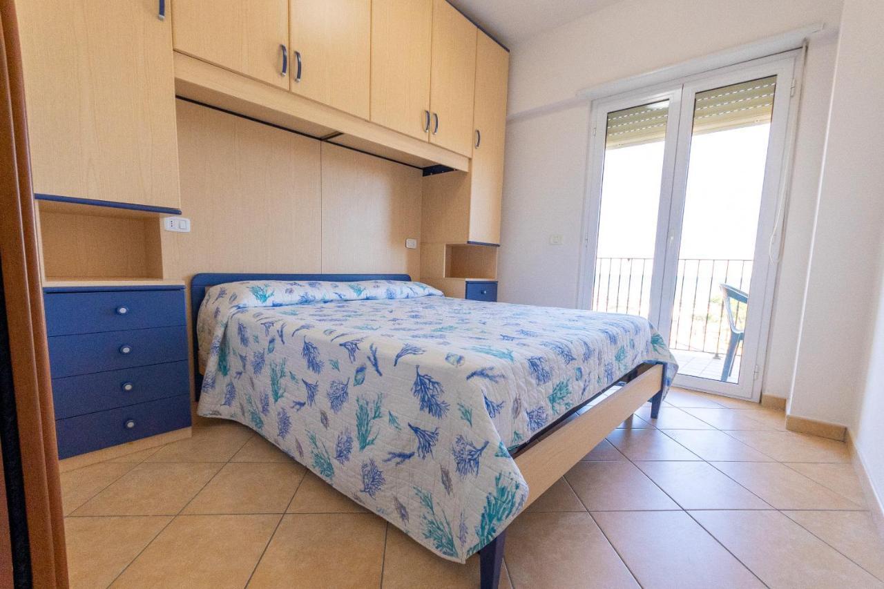 Tortoreto Residence Palazzo Sayonara מראה חיצוני תמונה
